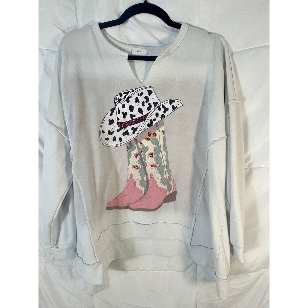 12PM Graphic‎ Sweatshirt Women Cowgirl Hat Cactus Pink Boots Light Gray Pullover